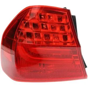 Feu arrière MAGNETI MARELLI 714021830701