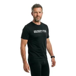 Nike Essentials + Core 4 Lyhythihainen T-paita